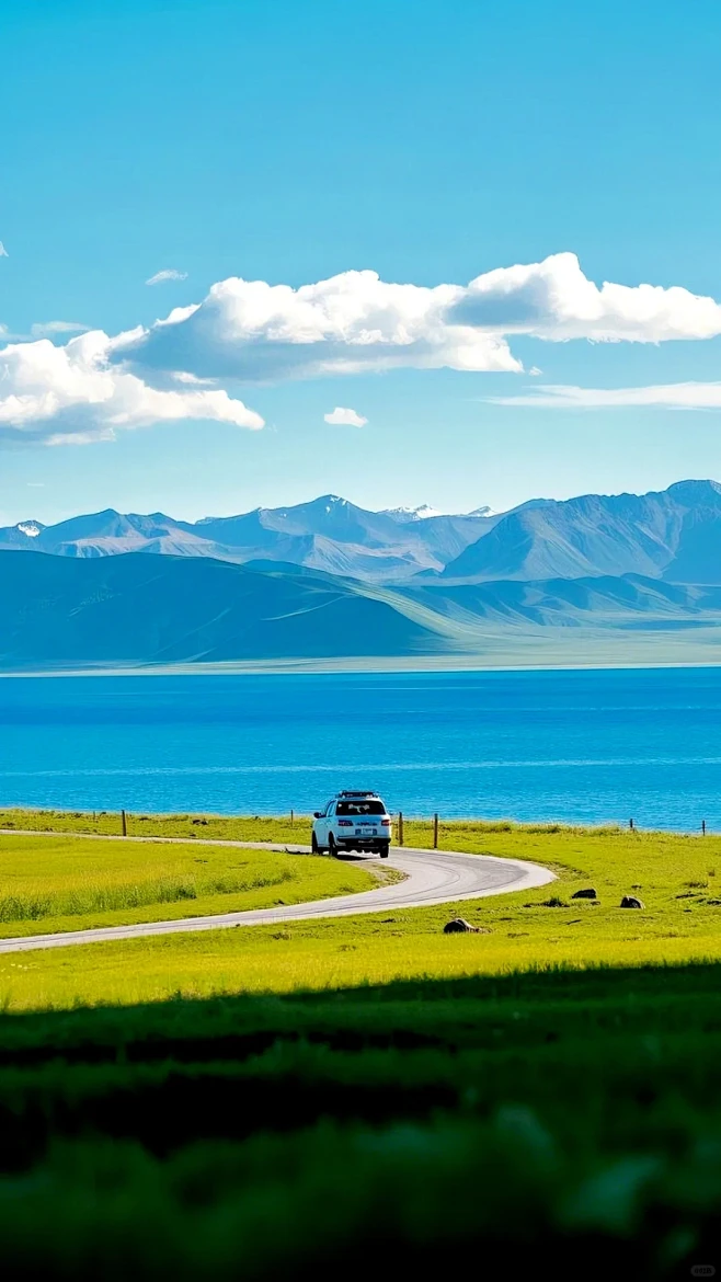 Self-drive around Sayram Lake
