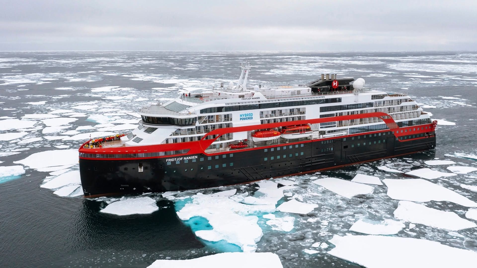 Sail aboard MS Amundsen on an immersive expedition through the Antarctic Peninsula, surrounded by glaciers, icebergs and spectacular polar landscapes.
